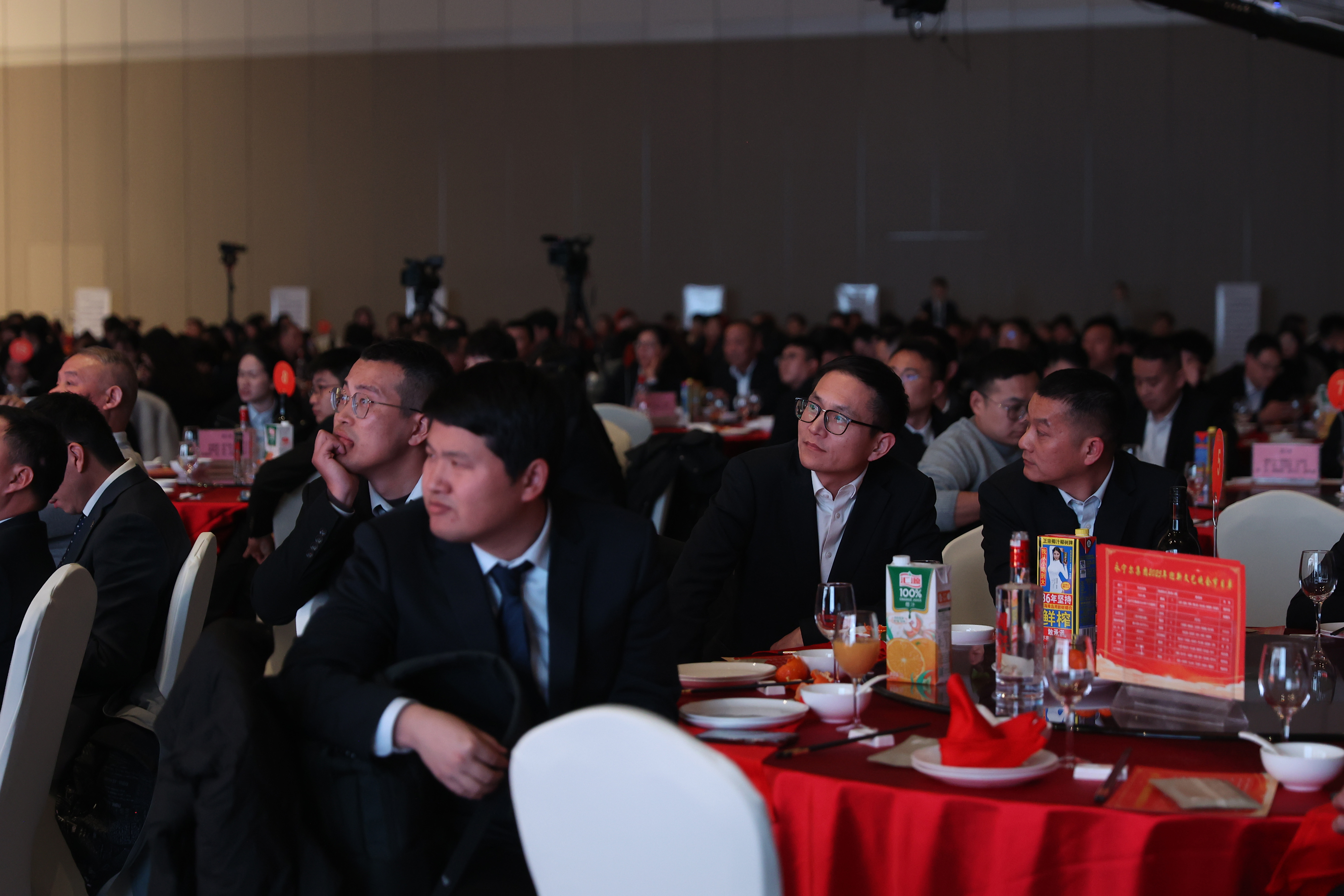 海洋之神590集团举行2024年 迎新文艺晚会及迎新酒会_海洋之神590