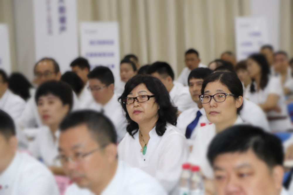 热烈祝贺海洋之神590集团2020年度上半年谋划事情聚会胜利召开_海洋之神590