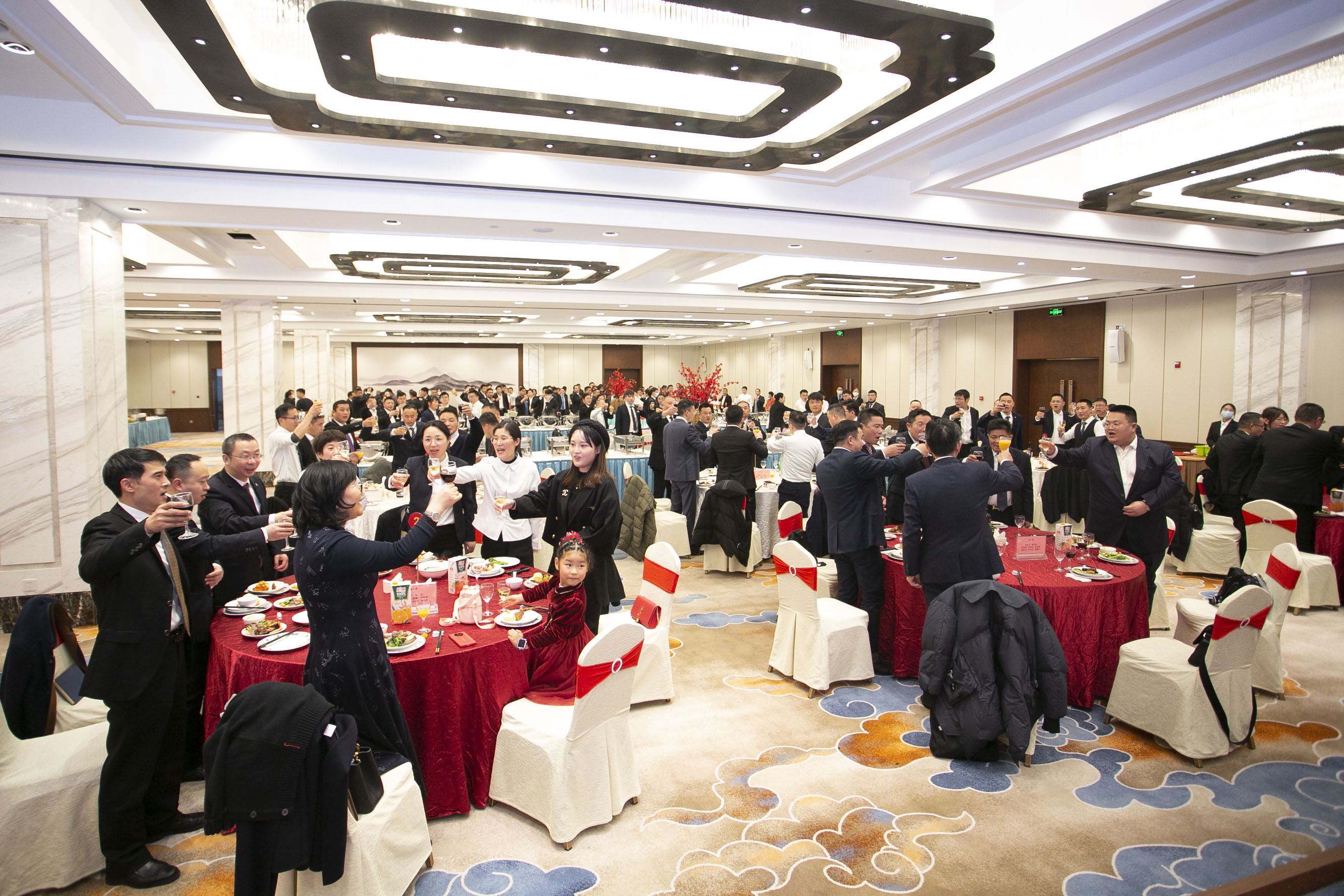 热烈祝贺海洋之神590集团公司2022年度总结暨迎新大会胜利召开_海洋之神590