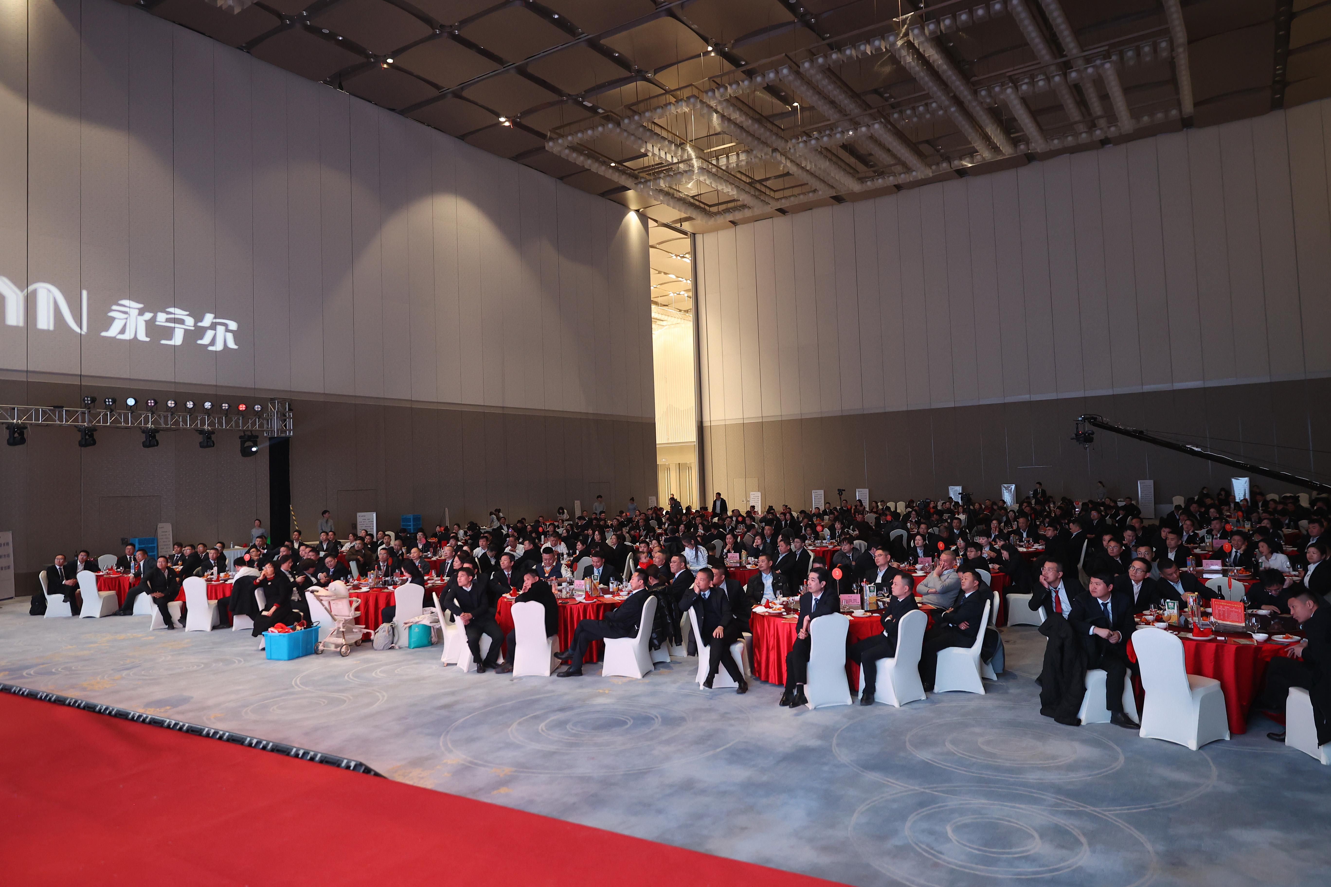 海洋之神590集团举行2024年 迎新文艺晚会及迎新酒会_海洋之神590